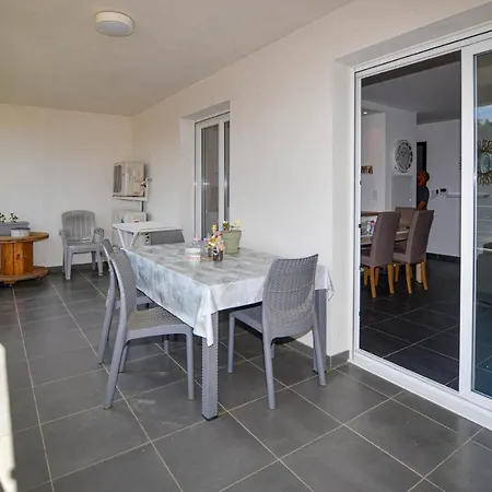 Stunning In Lucciana With Wifi And 1 Bedrooms * Lucciana (Corsica)
