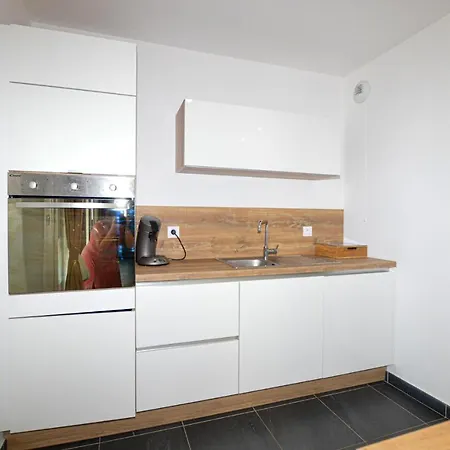 Stunning In Lucciana With Wifi And 1 Bedrooms * Lucciana (Corsica)